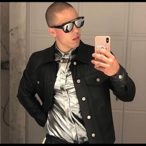 Meet your Posher, Derek